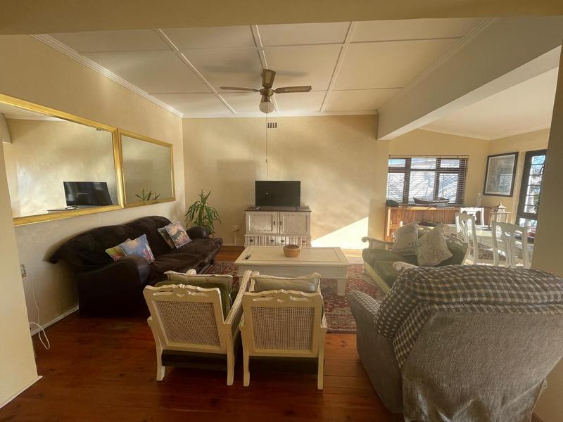 To Let 3 Bedroom Property for Rent in Simons Town Western Cape